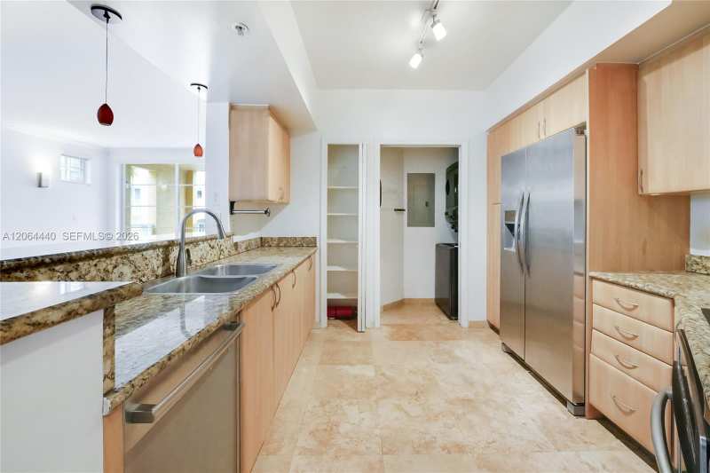 151 Michigan Ave # 525, Miami Beach FL 33139