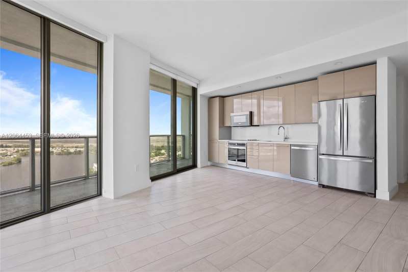 2000 Metropica Way # 2504, Sunrise FL 33323