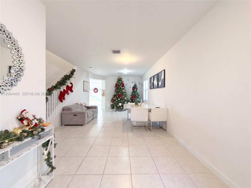 2636 SE 13th Ct, Homestead FL 33035