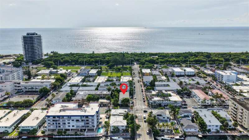 345 85th St, Miami Beach FL 33141