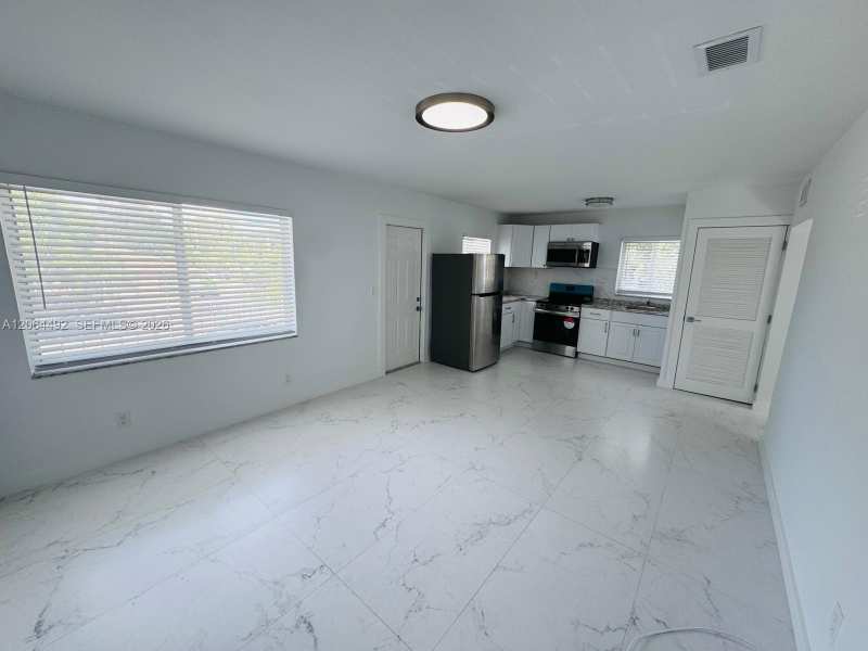 8400 NW 15th Ave, Miami FL 33147