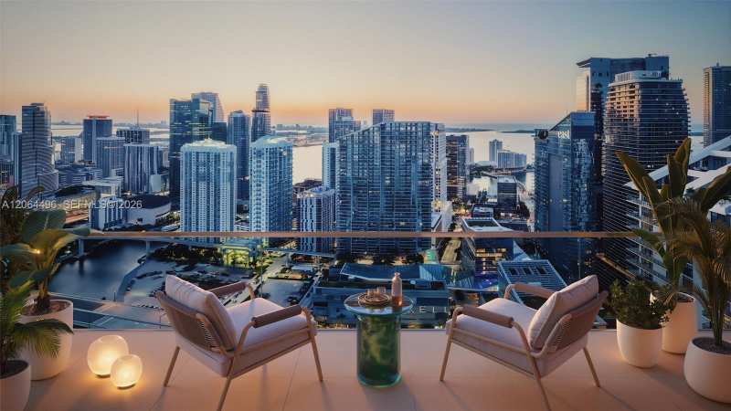 690 SW 1 Avenue # 1214, Miami FL 33130
