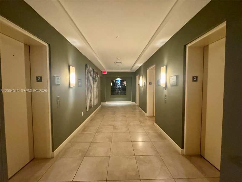 951 Brickell Ave # 409, Miami FL 33131