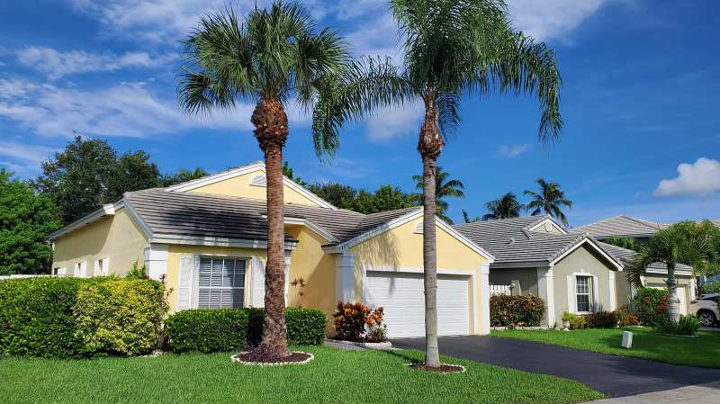 5403 NW 55th Terrace, Coconut Creek FL 33073