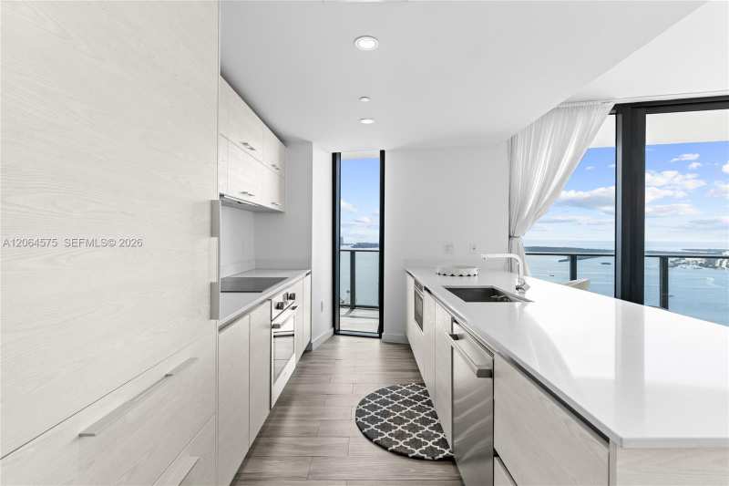 1300 S Miami Ave # 4505, Miami FL 33130