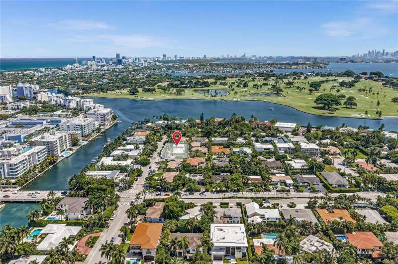 9450 E Broadview Dr, Bay Harbor Islands FL 33154