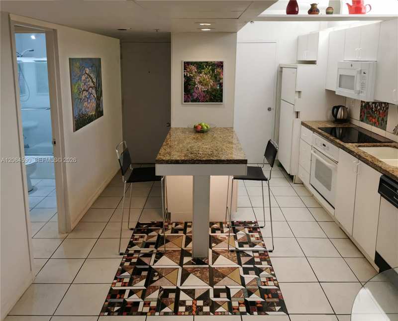 100 Lincoln Rd # 1424, Miami Beach FL 33139