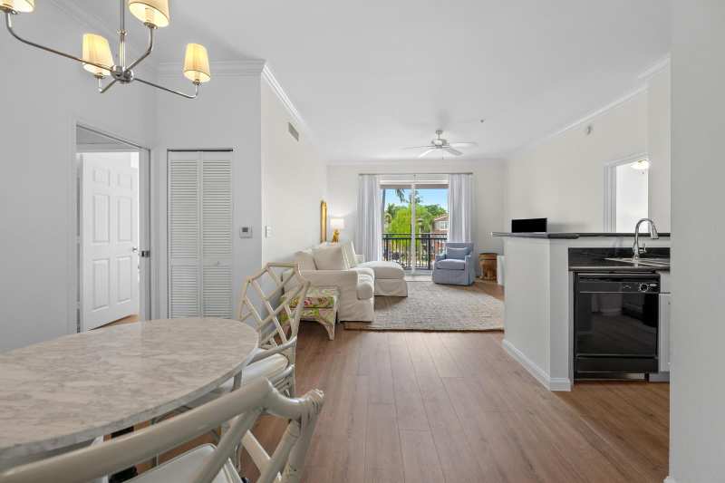 11740 St Andrews Place # 304, Wellington FL 33414