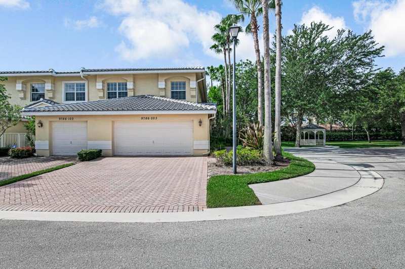 9786 Midship Way # 203, Royal Palm Beach FL 33411