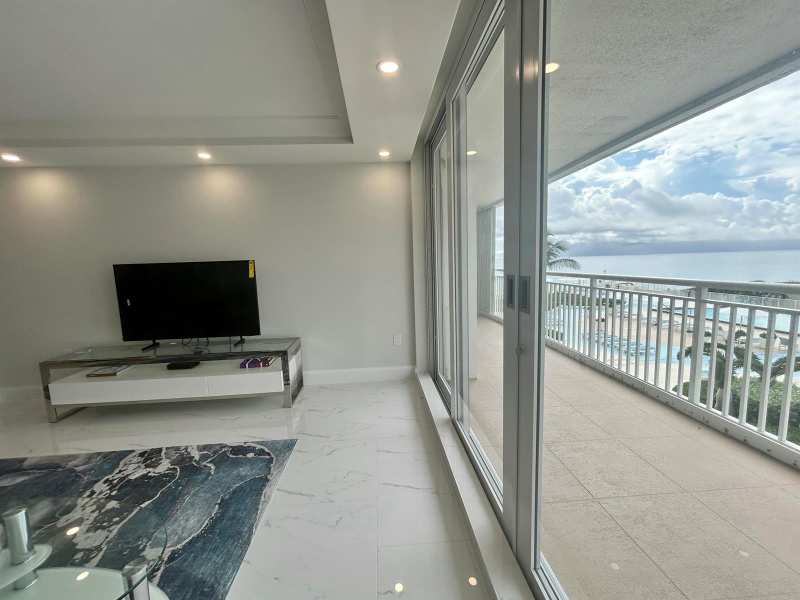 3546 S Ocean Boulevard # 405, South Palm Beach FL 33480
