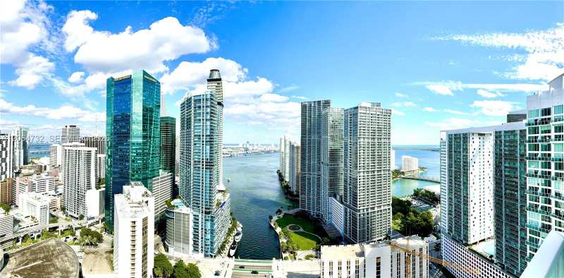 31 SE 5th St # 4214, Miami FL 33131
