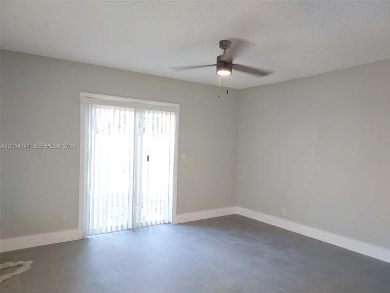 808 SW 14th Ter # 4, Fort Lauderdale FL 33312
