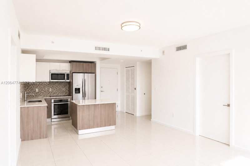 5300 E Paseo Blvd # 1409, Doral FL 33166
