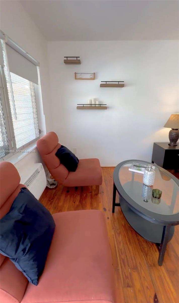 644 Meridian Ave # 10, Miami Beach FL 33139