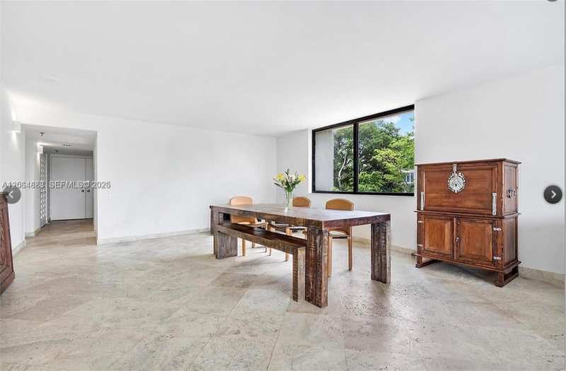 2575 S Bayshore Dr # 4A, Miami FL 33133