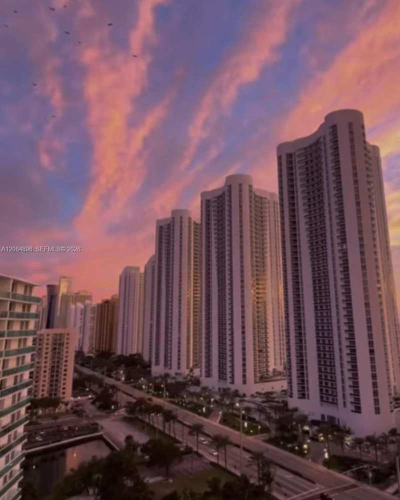 16919 N Bay Rd # 609, Sunny Isles Beach FL 33160