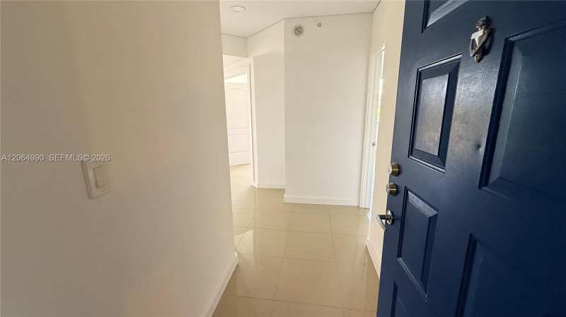 RADIUS CONDO