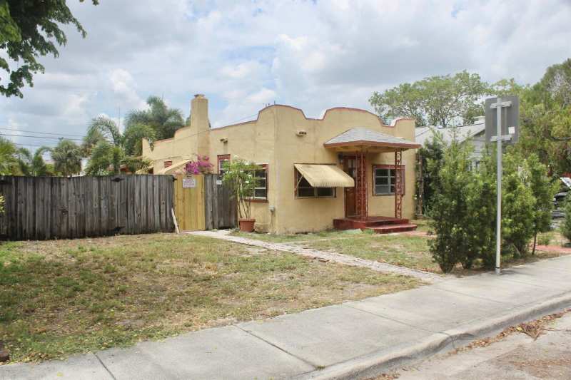 519 N J Street # 1, FL 33460