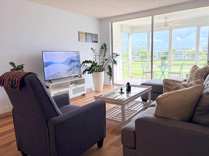 3001 S Course Drive # 406, Pompano Beach FL 33069