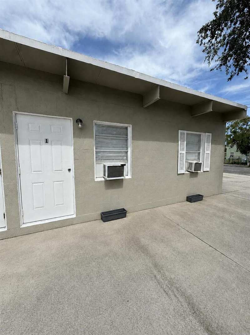620 20th Street # 1, West Palm Beach FL 33407