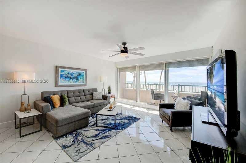 201 Van Buren St # 101, Hollywood FL 33019