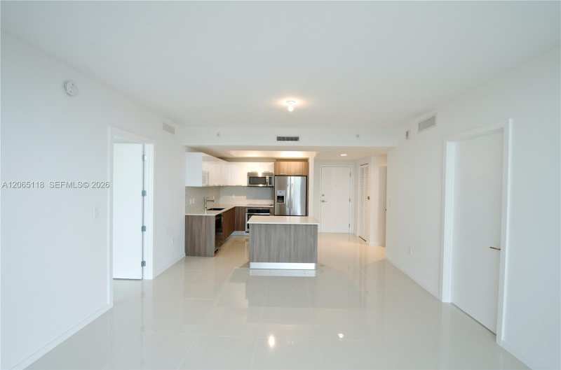 5300 Paseo Blvd # 709, Doral FL 33166