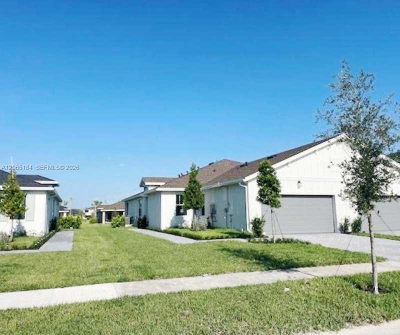 1375 Tangled Orchard Trce, Loxahatchee FL 33470