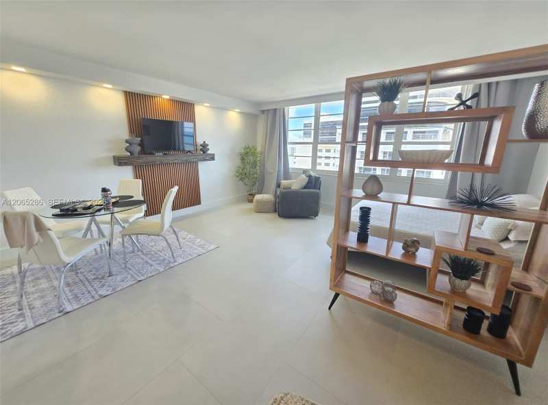 100 Lincoln Rd # 931, Miami Beach FL 33139