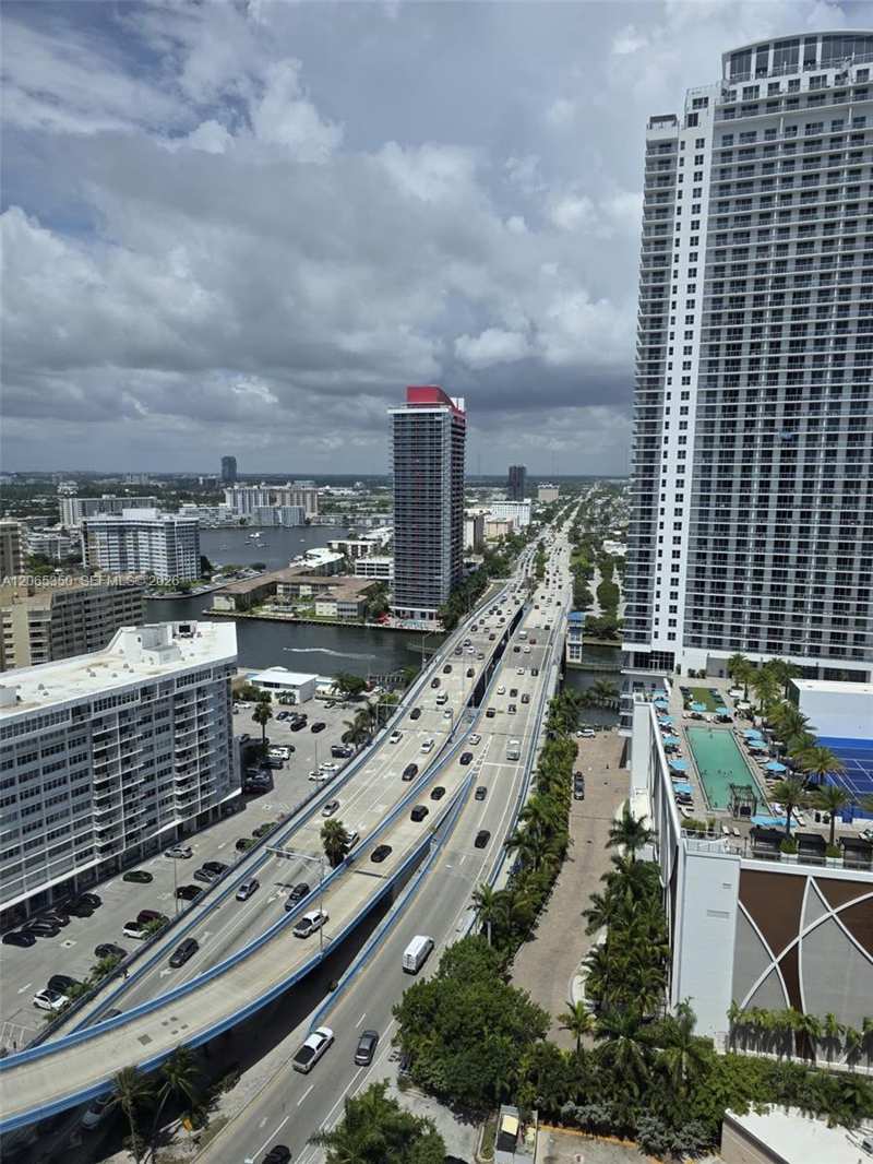 4111 S Ocean Dr # 1912, Hollywood FL 33019