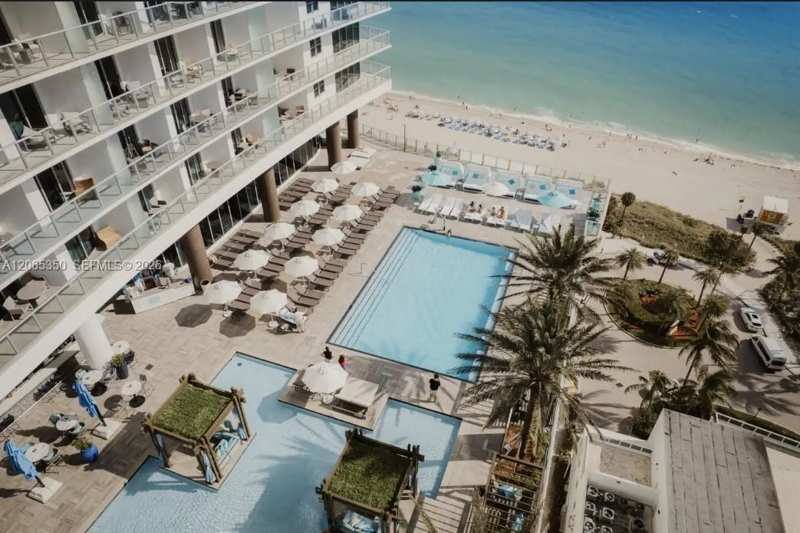 4111 S Ocean Dr # 1912, Hollywood FL 33019