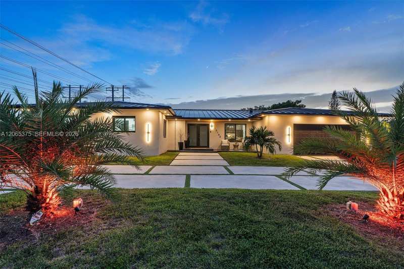 13140 SW 112th Ave, Miami FL 33176