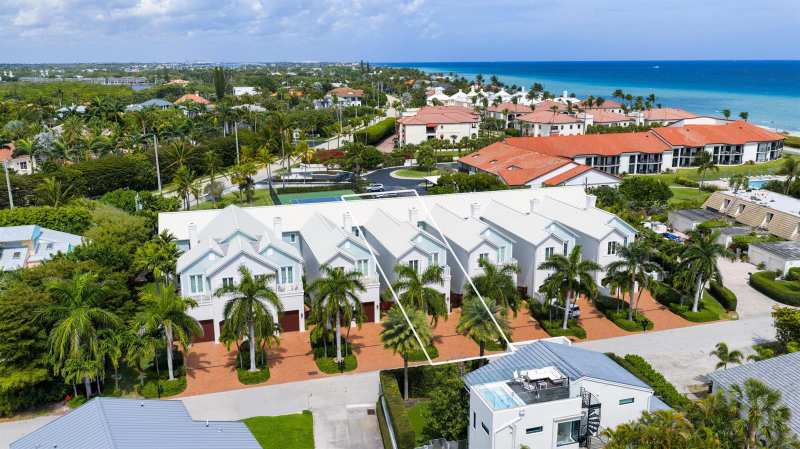 9 ADAMS Road, Ocean Ridge FL 33435
