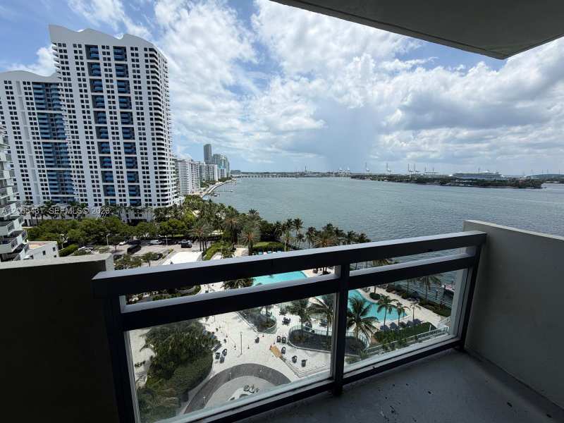 1500 Bay Rd # 1228S, Miami Beach FL 33139