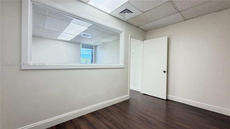 2500 Hollywood Blvd # 302, Hollywood FL 33020