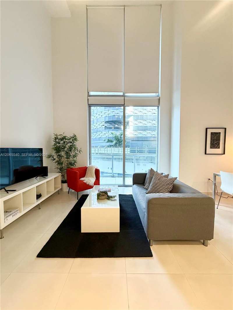 1050 W Brickell Ave # 206, Miami FL 33131