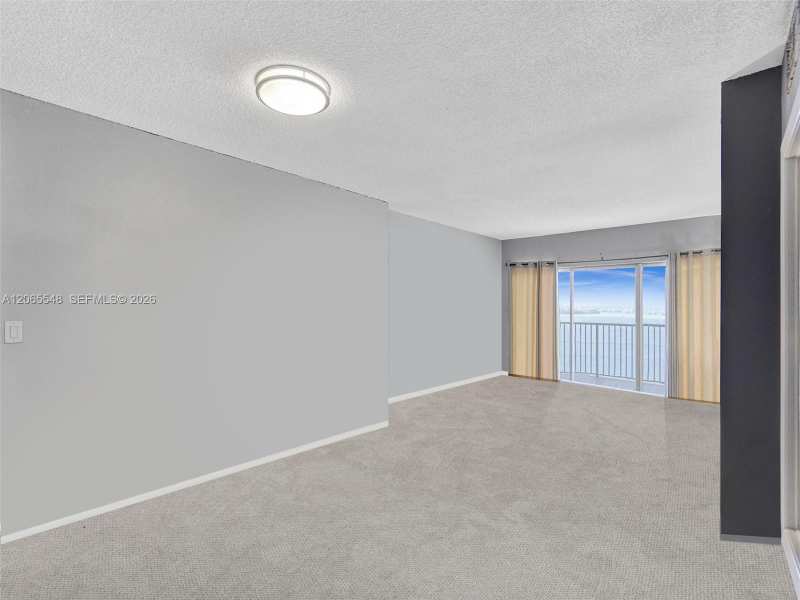 300 Bayview Dr # 1914, Sunny Isles Beach FL 33160