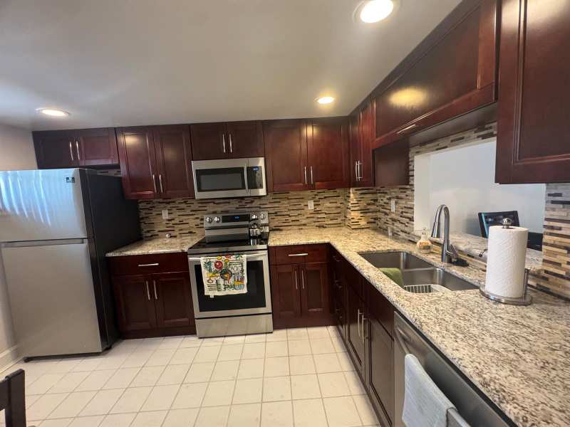 1075 Riverside Drive # 303, Coral Springs FL 33071