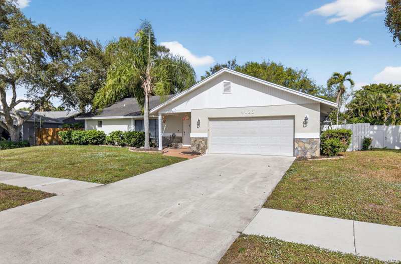 4135 Bay Laurel Way, Boca Raton FL 33487
