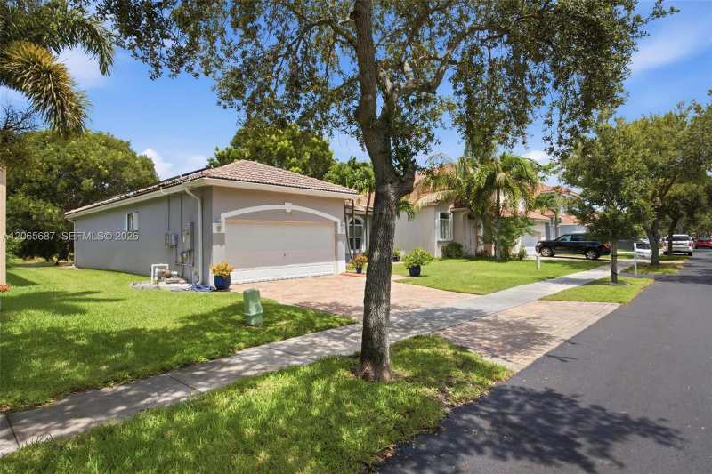 1920 SE 17th Ave, Homestead FL 33035