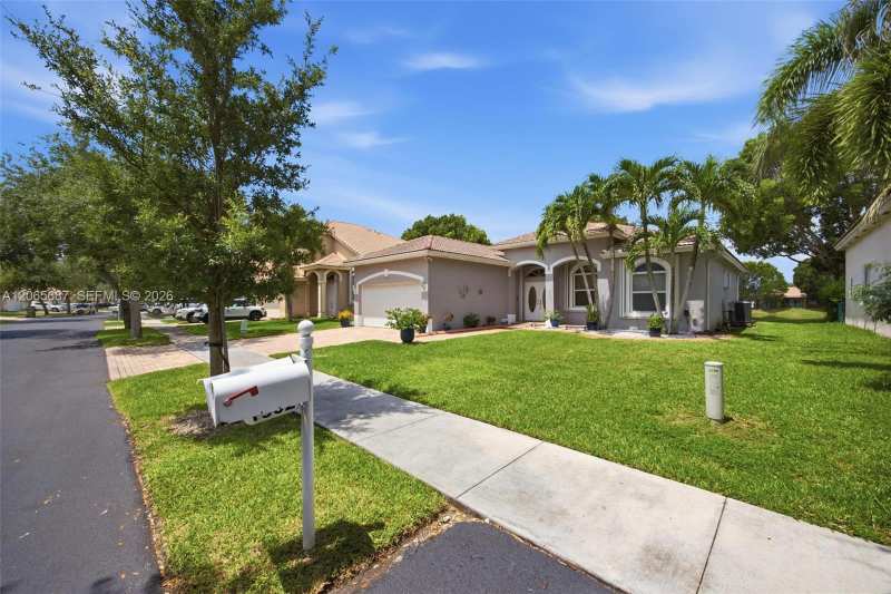 1920 SE 17th Ave, Homestead FL 33035