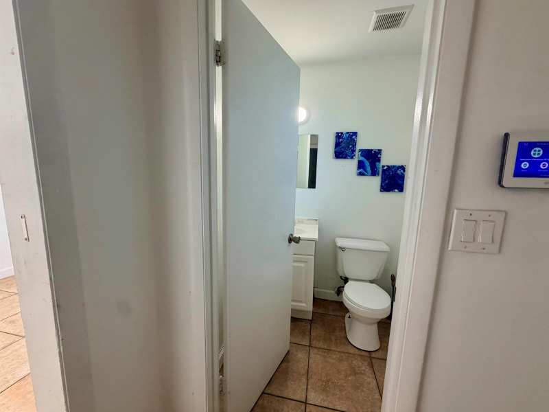 407 NW 10TH Terrace # 407, Hallandale Beach FL 33009