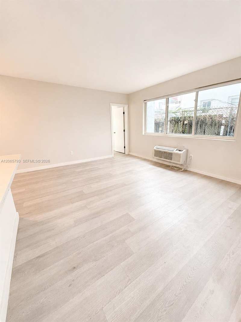 1535 Michigan Ave # 6, Miami Beach FL 33139