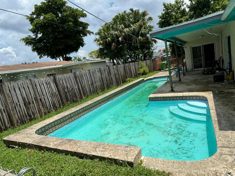 10641 NW 28TH Place, Sunrise FL 33322