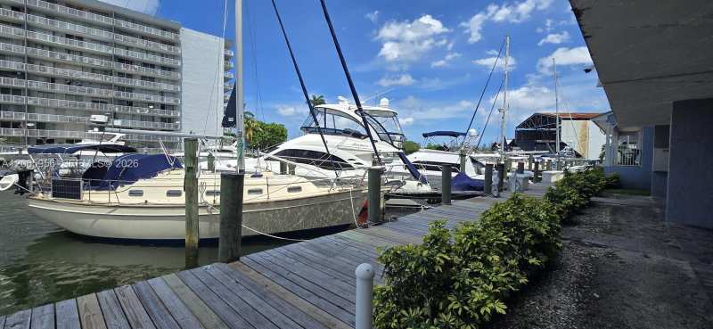 2415 NW 16th St Rd # 315, Miami FL 33125