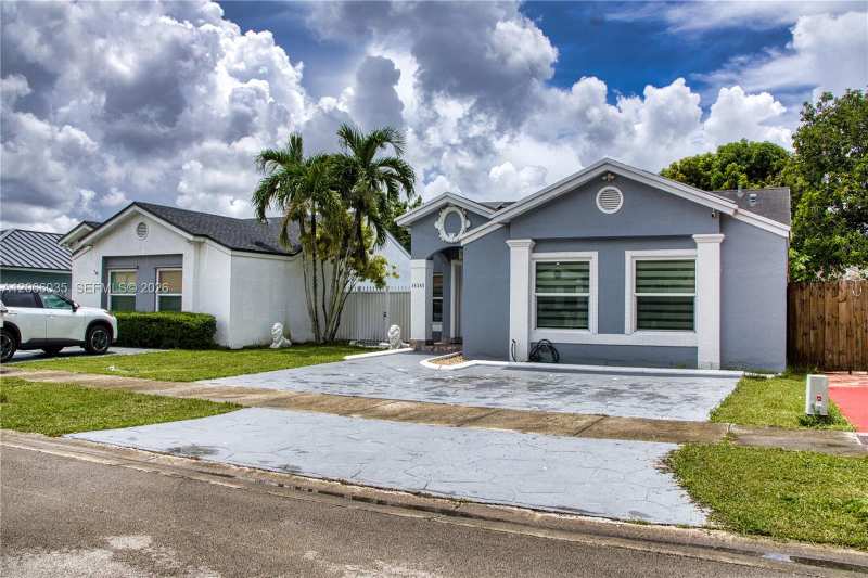 14348 SW 103rd St, Miami FL 33186