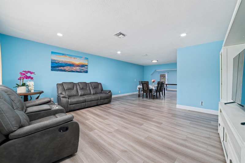 6767 Massachusetts Drive, Lake Worth FL 33462