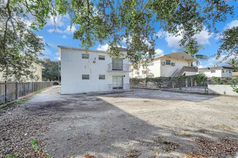 8295 NE Miami Ct # 4, Miami FL 33138