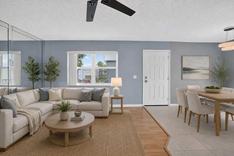 701 Burgundy O, Delray Beach FL 33484
