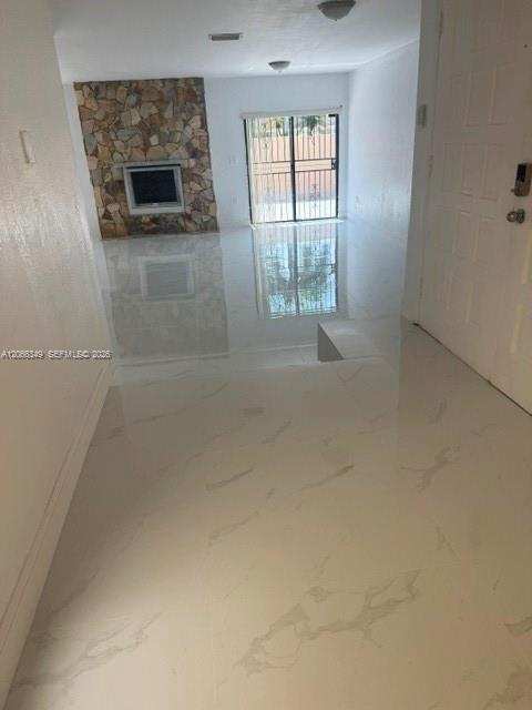 19630 cypress   ct # 19630, Miami Lakes FL 33015