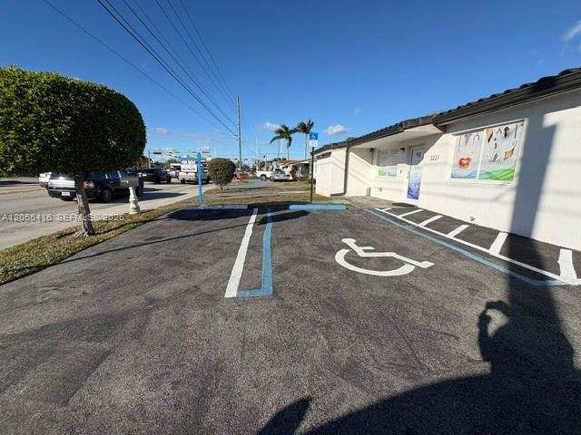3221 SW 107th Ave, Miami FL 33165